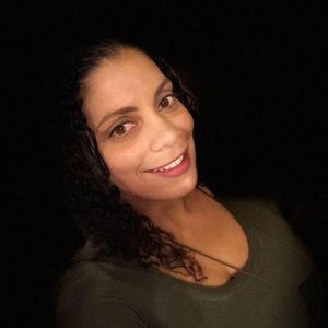 Meet your Posher, Eugenia